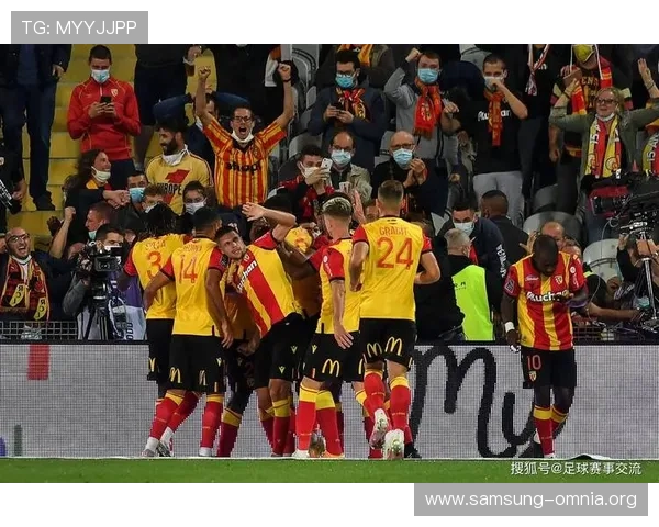 欧博真人足球平台为玩家带来最真实的足球比赛体验，感受现场般的激烈赛事